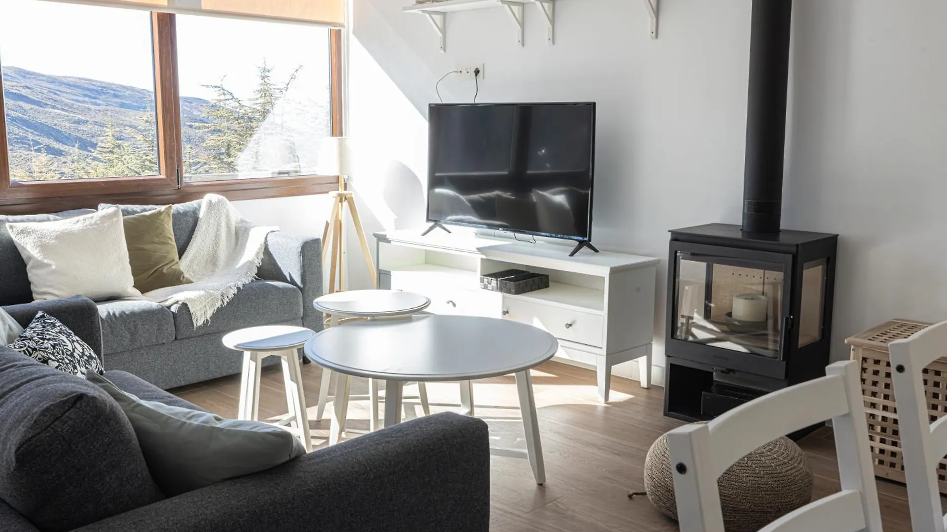 Holidays. Rosebud. 3 Dormitorios & Parking. 8 Personas Sierra Nevada 0*,  Spanien